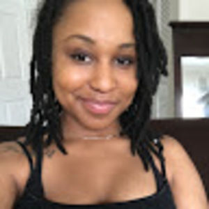 Meet your Posher, Khalila